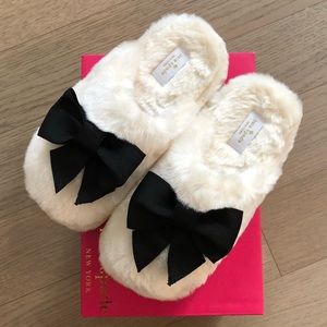 Kate Spade fuzzy slippers with bow